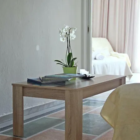 Дом отдыха Elpida's Blue View House