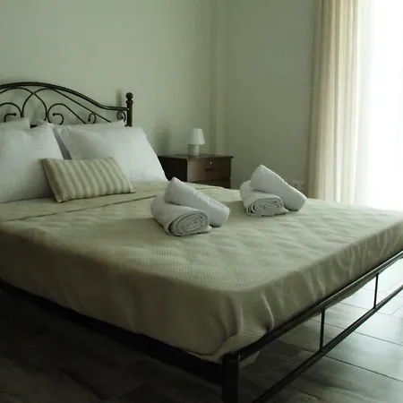 Elpida's Blue View House Дом отдыха *